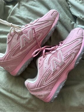 pink 204l new balance